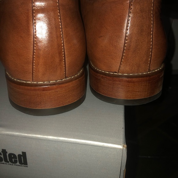 Unlisted Kenneth Cole Men’s Cheer Semi-Brogue - Picture 3 of 7